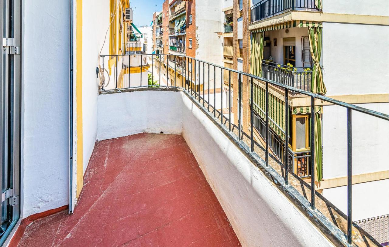 Beautiful Apartment In Cordoba With Kitchenette エクステリア 写真